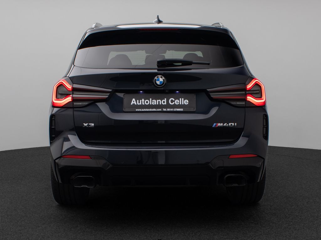 BMW X3 M40 2023 г. Чёрный, пробег 35787 км