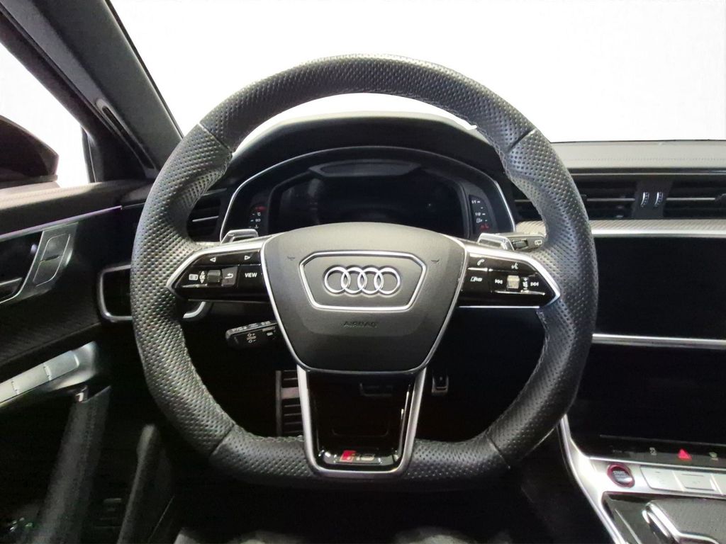Audi RS6 2024 г. Серебристый, пробег 44336 км