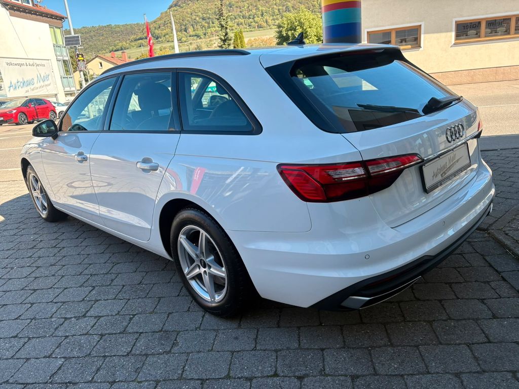 Audi A4 2024 г. Белый, пробег 57555 км