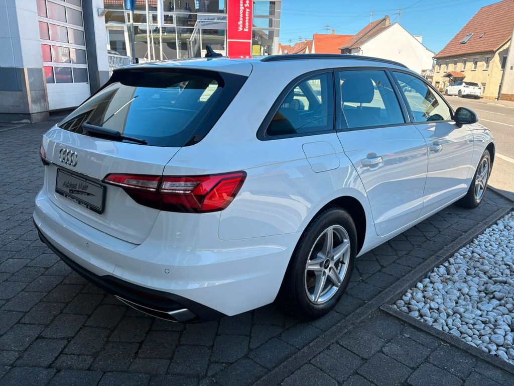 Audi A4 2024 г. Белый, пробег 57555 км