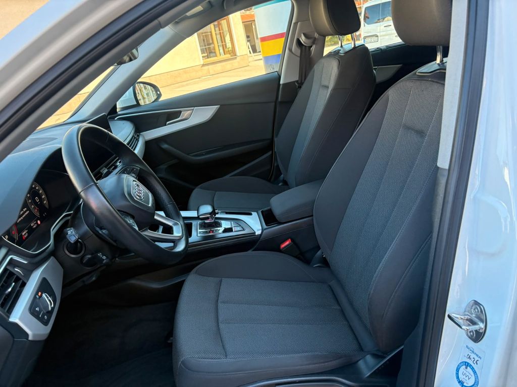 Audi A4 2024 г. Белый, пробег 57555 км