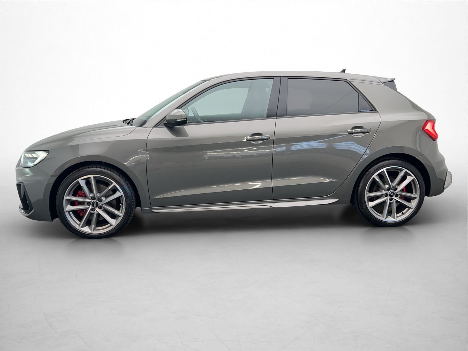 Audi A1 2022 г. Серый, пробег 29816 км