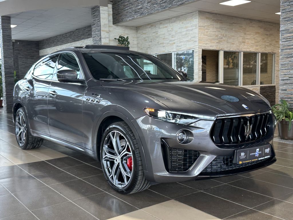 Maserati Levante 2022 г. Серый, пробег 38640 км