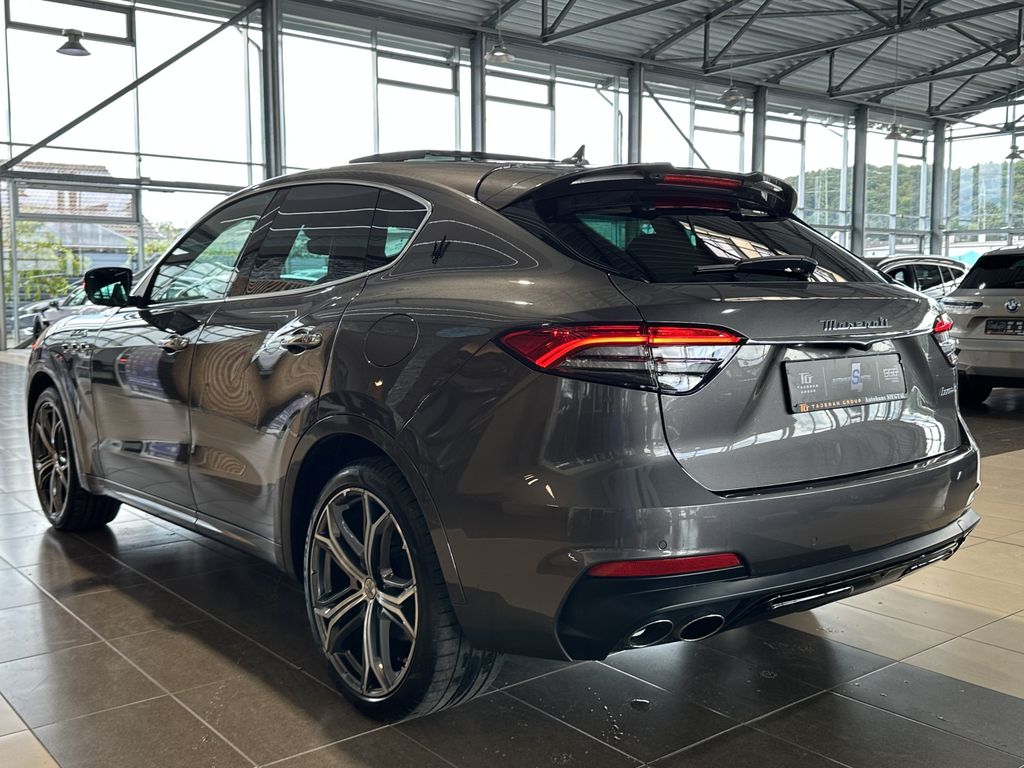 Maserati Levante 2022 г. Серый, пробег 38640 км