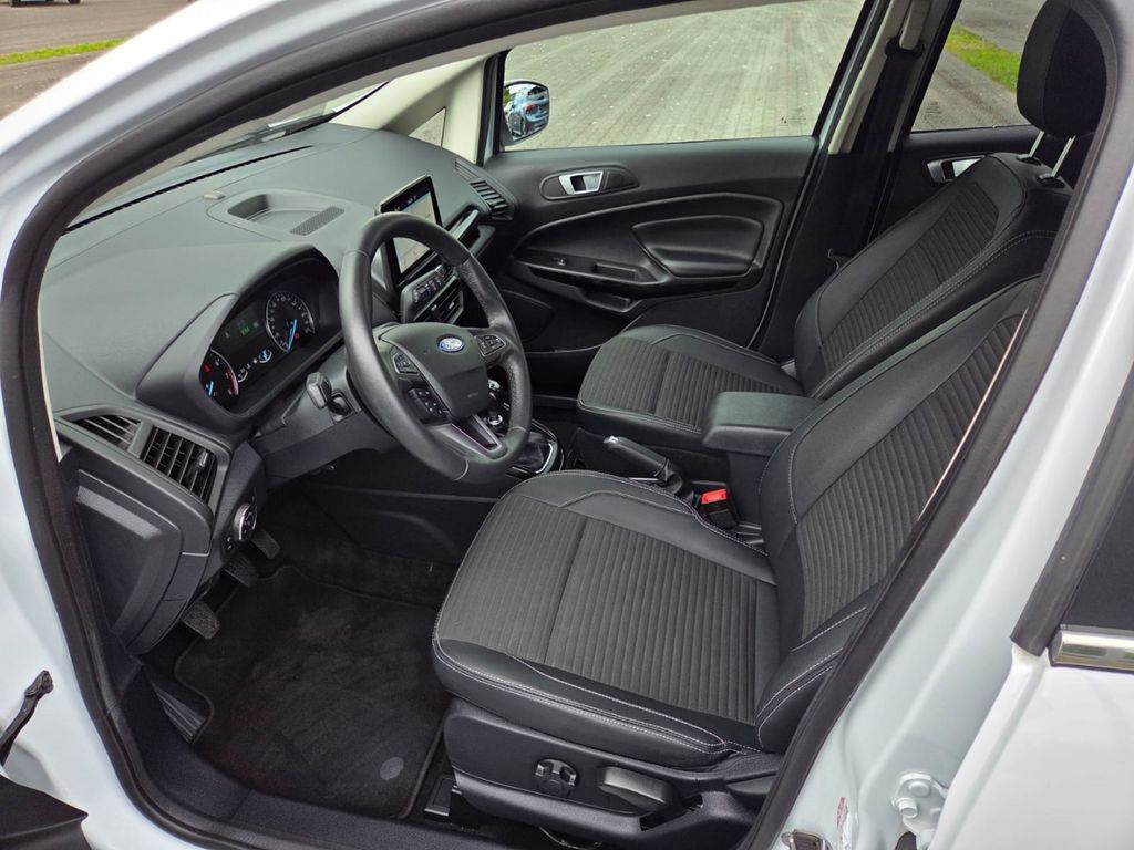 Ford EcoSport 2022 г. Белый, пробег 58008 км