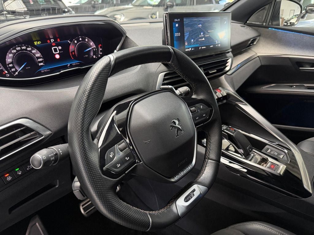 Peugeot 5008 2021 г. Серый, пробег 56200 км