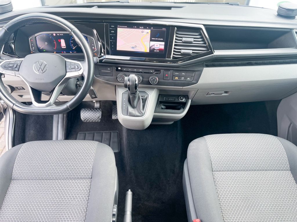 Volkswagen 8 series 2021 г. Чёрный, пробег 46449 км