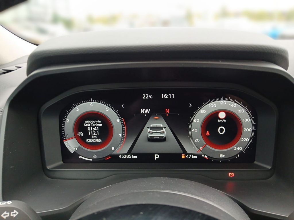 Nissan Qashqai 2023 г. Чёрный, пробег 45284 км