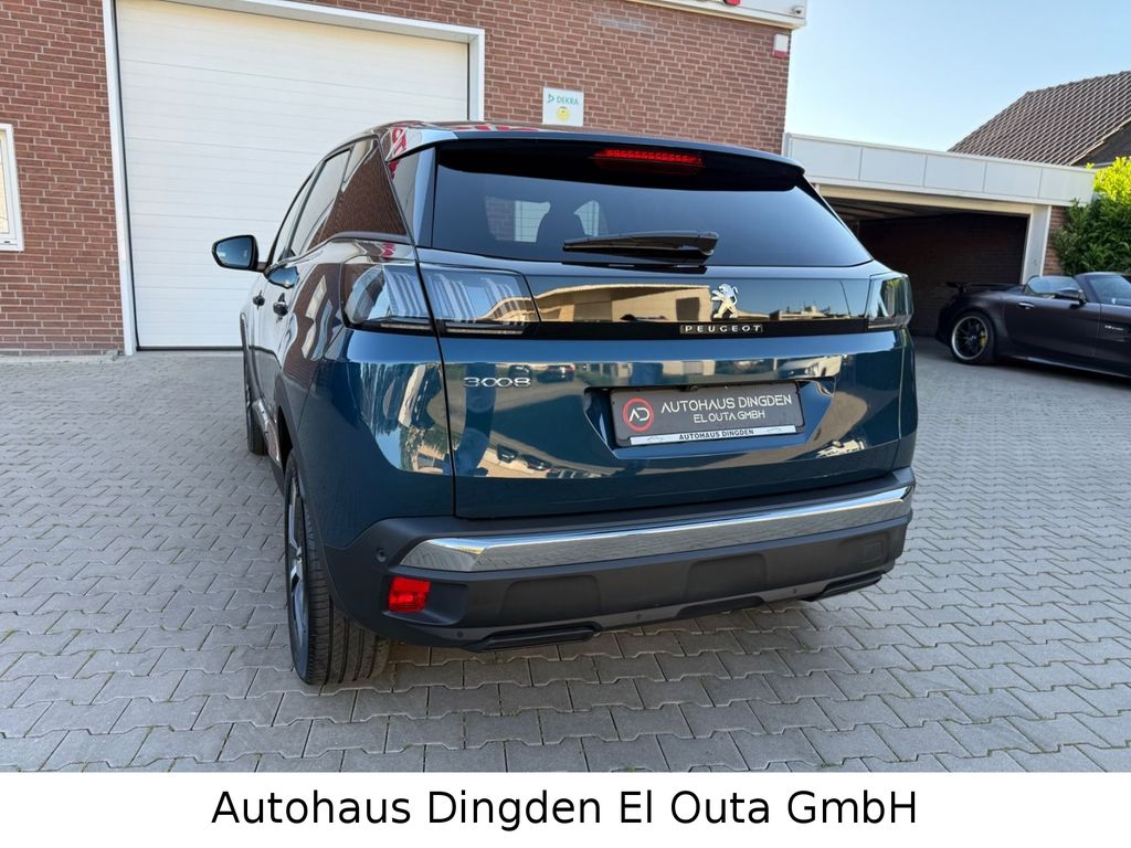 Peugeot 3008 2023 г. Синий, пробег 58000 км