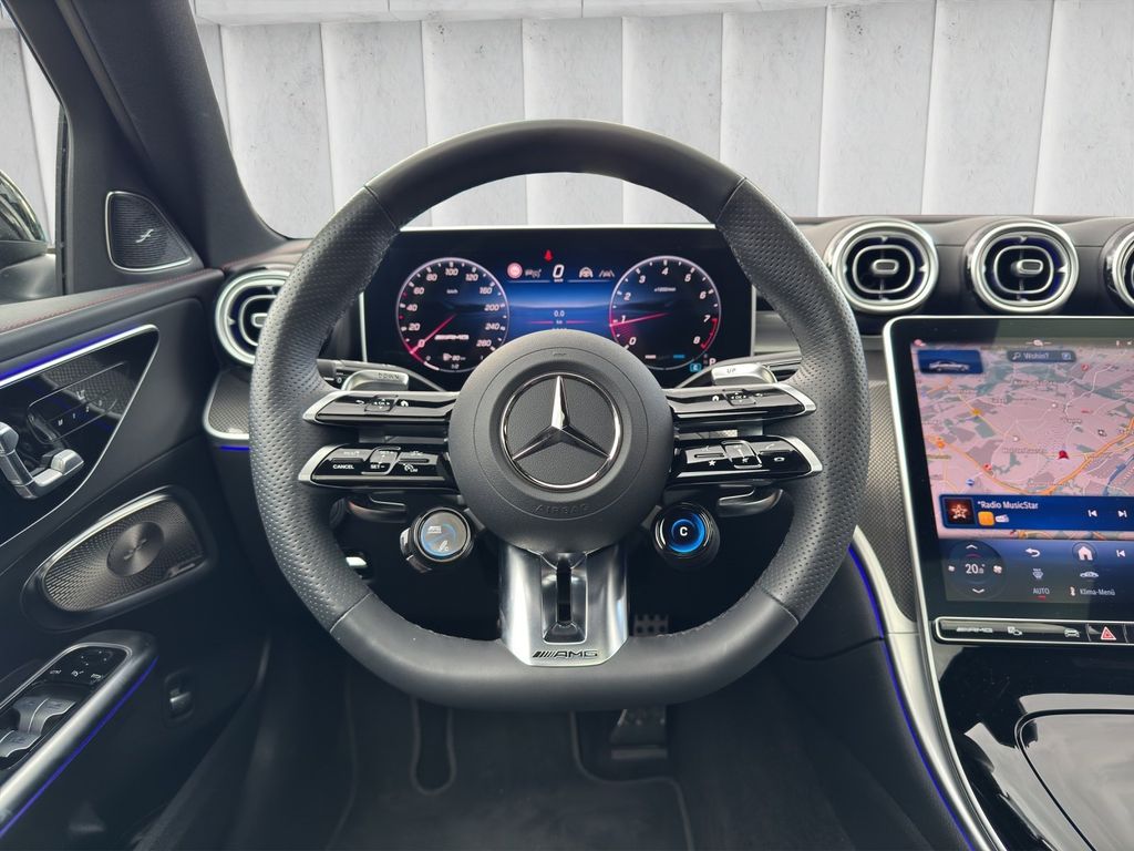 Mercedes-Benz C 43 AMG 2025 г. Белый, пробег 5331 км