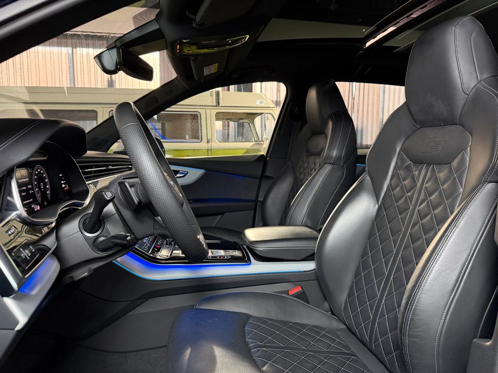 Audi SQ7 2023 г. Синий, пробег 38000 км