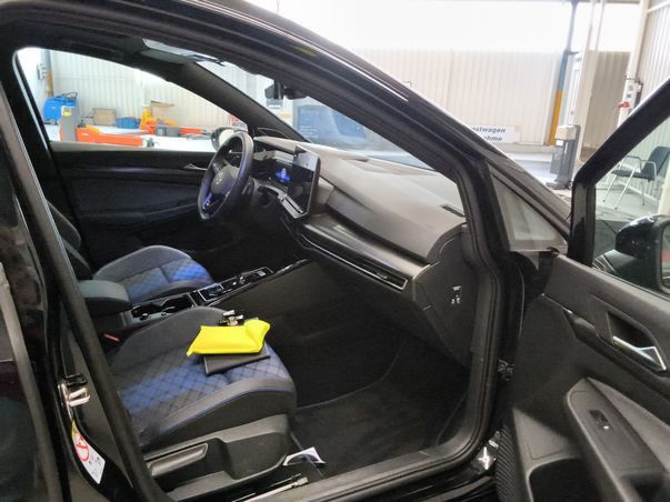 Volkswagen Golf 2025 г. Чёрный, пробег 6250 км
