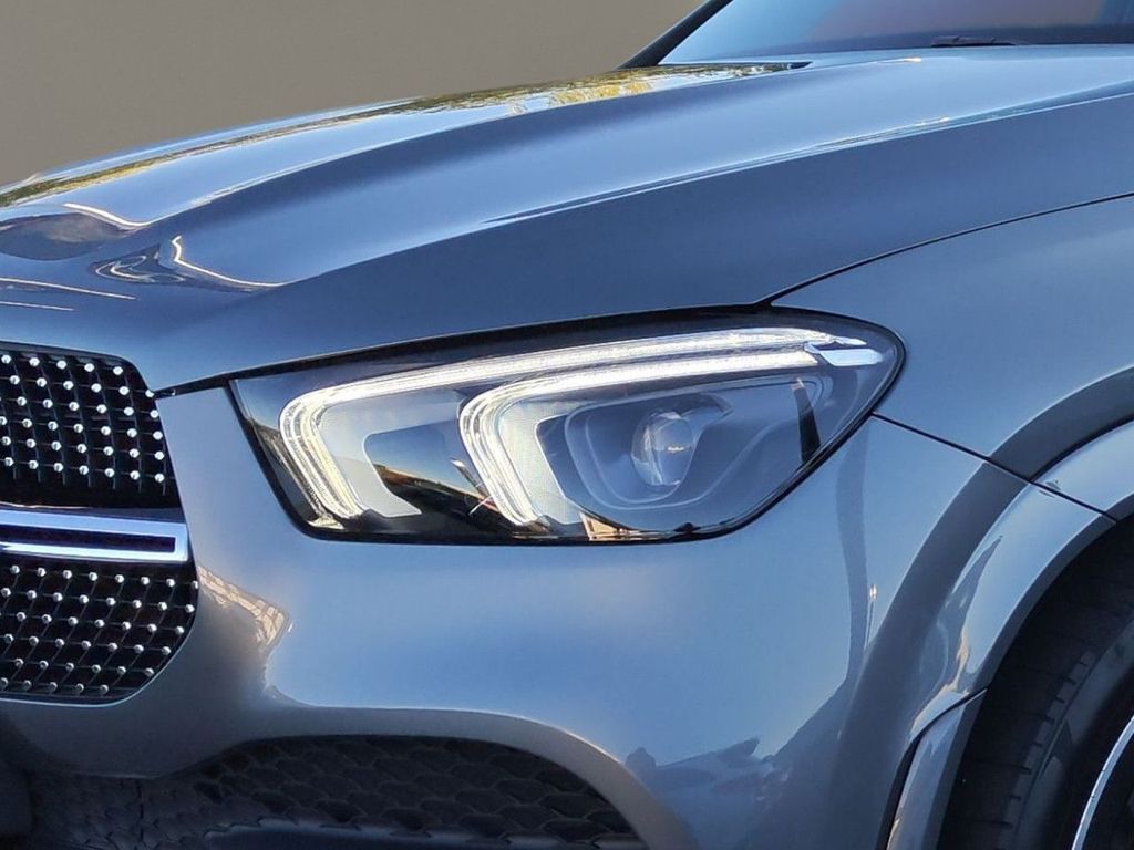 Mercedes-Benz GLE 400 2022 г. Серый, пробег 32562 км