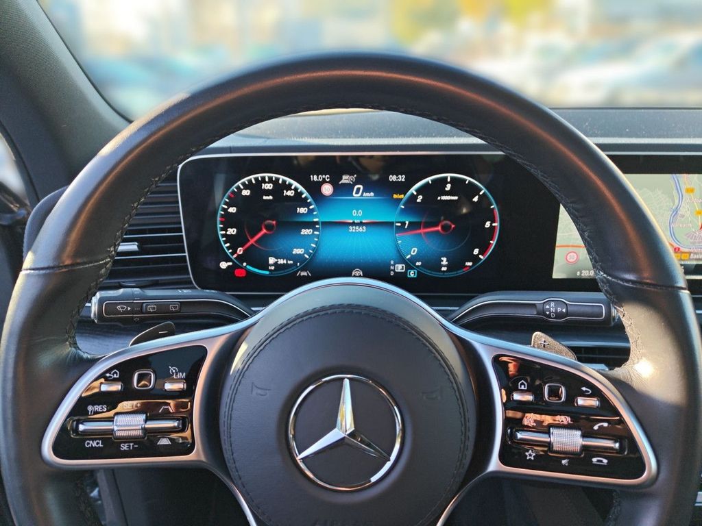 Mercedes-Benz GLE 400 2022 г. Серый, пробег 32562 км