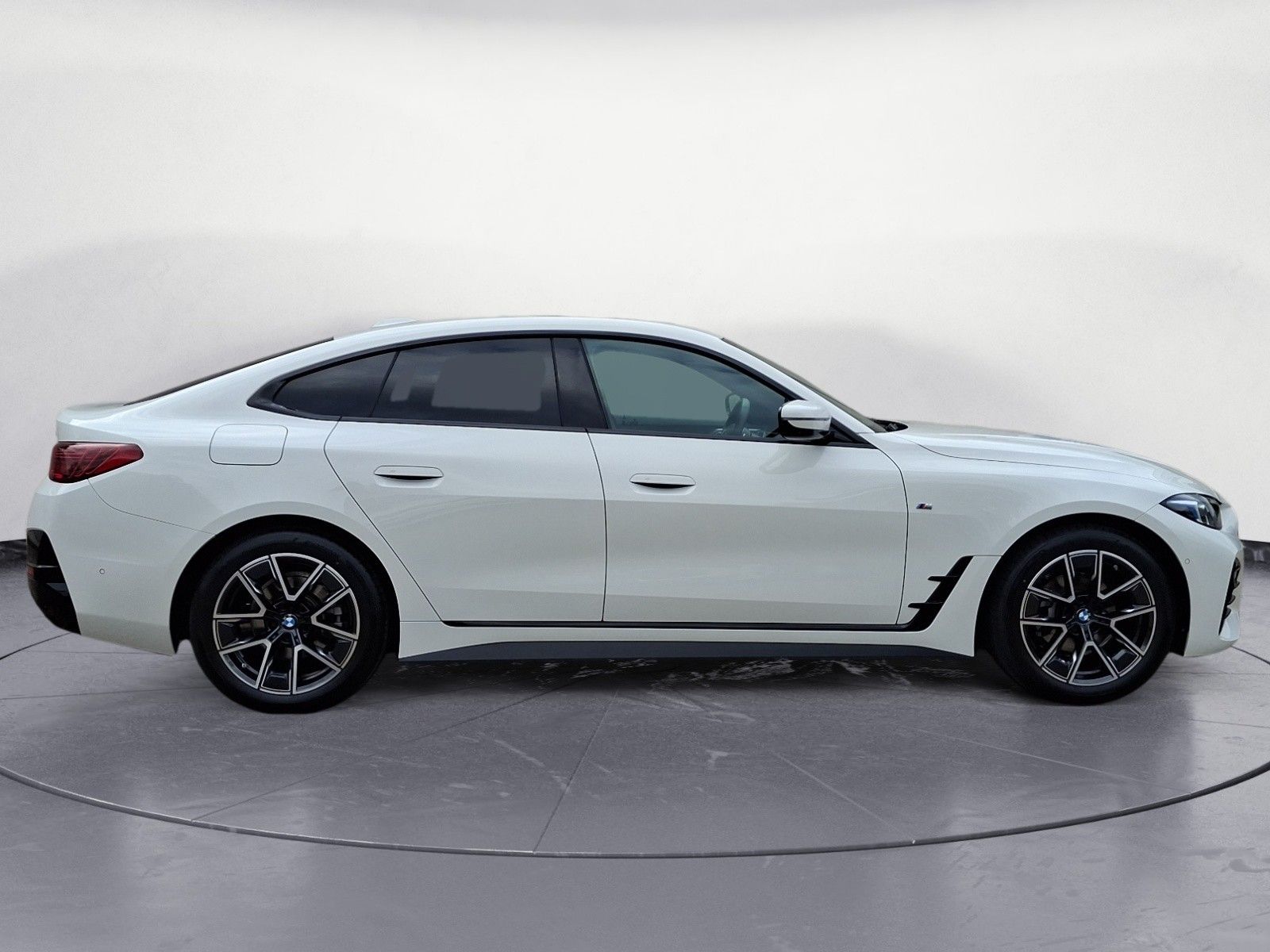 BMW 420 GRAN COUPÉ 2026 г. Белый, пробег 24792 км
