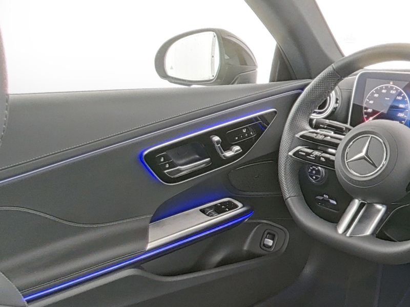Mercedes-Benz CLE 200 2025 г. Серый, пробег 8797 км