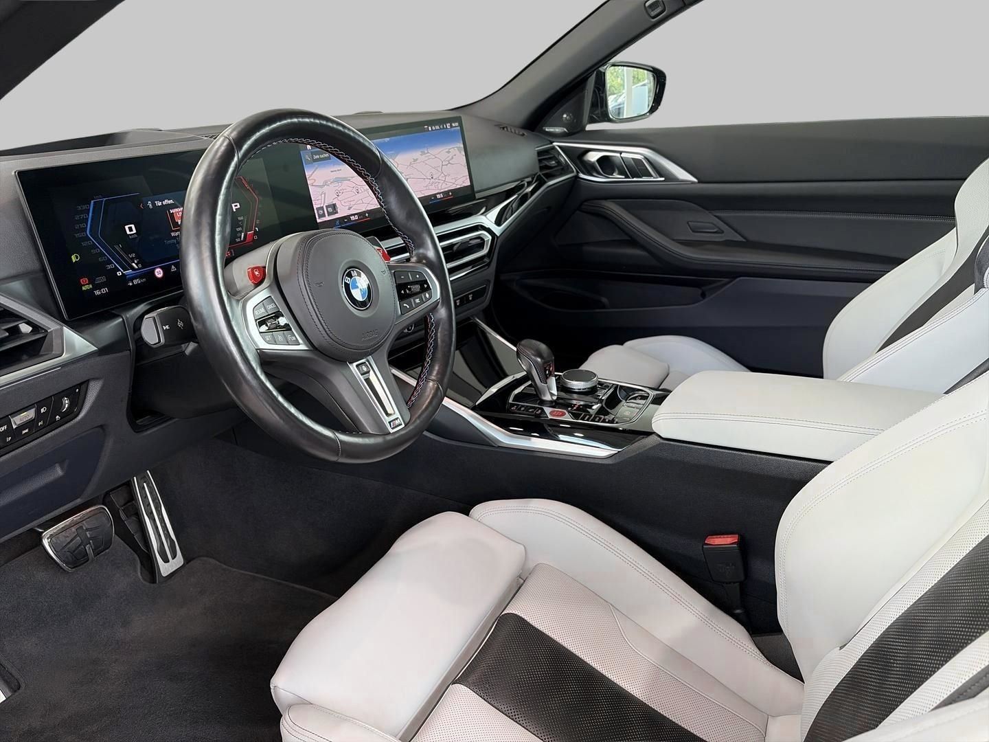 BMW M4 2023 г. Чёрный, пробег 44173 км