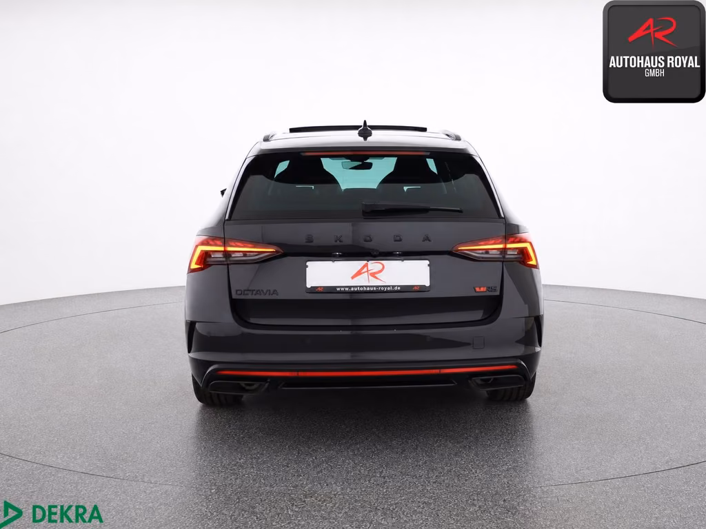 Skoda Octavia 2023 г. Чёрный, пробег 57858 км