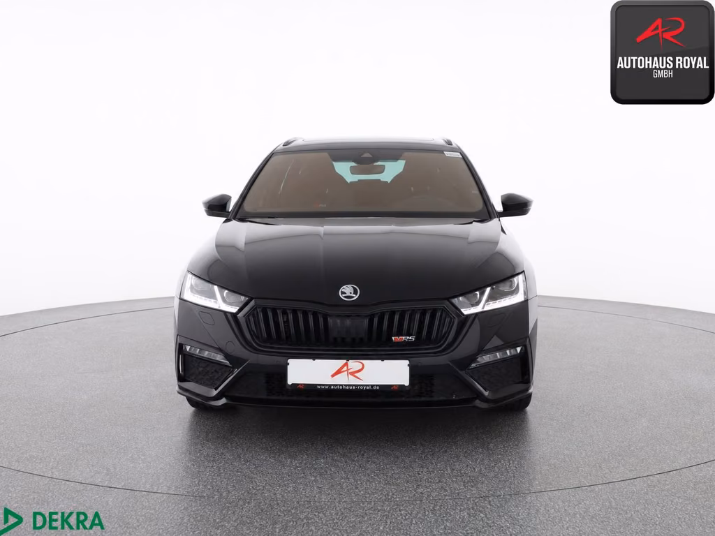 Skoda Octavia 2023 г. Чёрный, пробег 57858 км