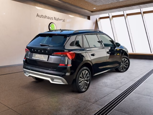 Skoda Kamiq 2022 г. Чёрный, пробег 57236 км