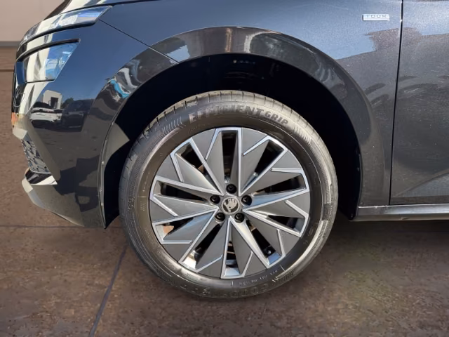 Skoda Kamiq 2022 г. Чёрный, пробег 57236 км
