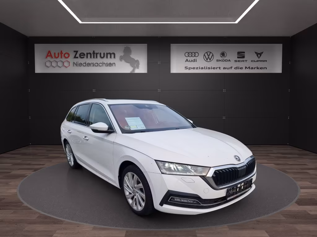 Skoda Octavia 2021 г. Белый, пробег 59668 км