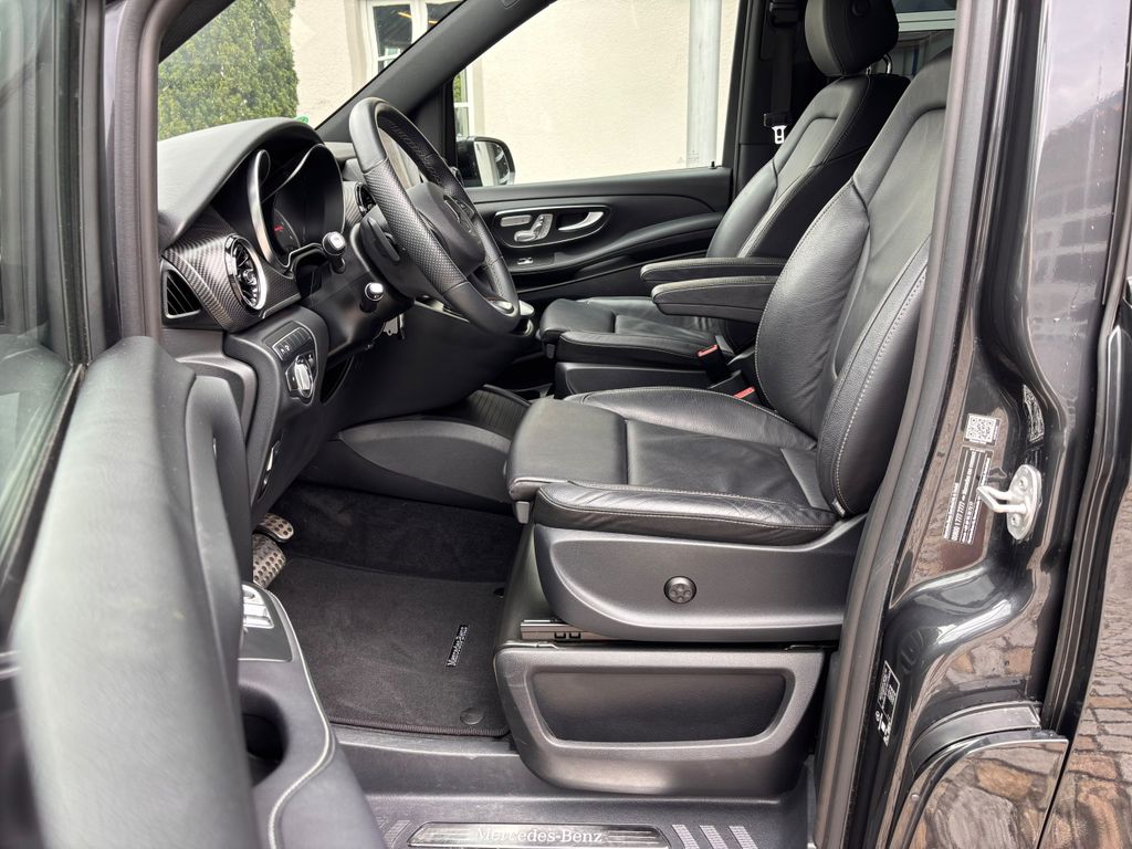 Mercedes-Benz V 300 2022 г. Серый, пробег 46900 км