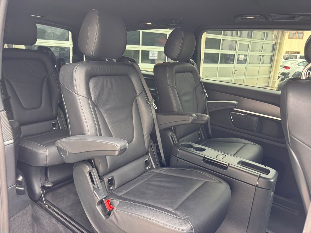 Mercedes-Benz V 300 2022 г. Серый, пробег 46900 км