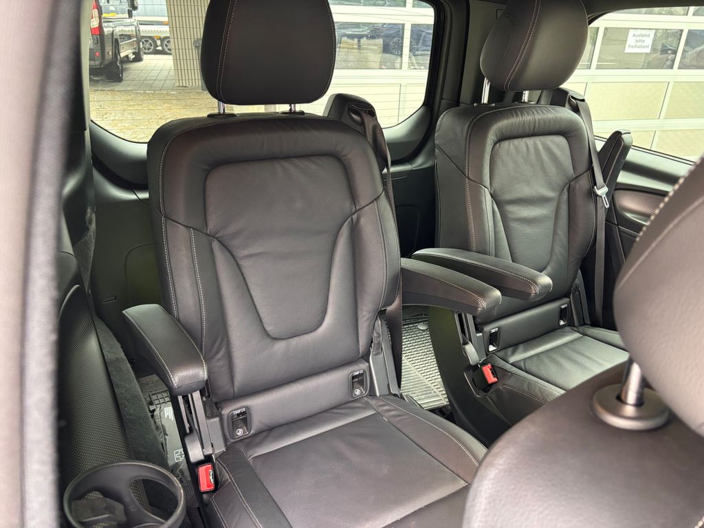 Mercedes-Benz V 300 2022 г. Серый, пробег 46900 км