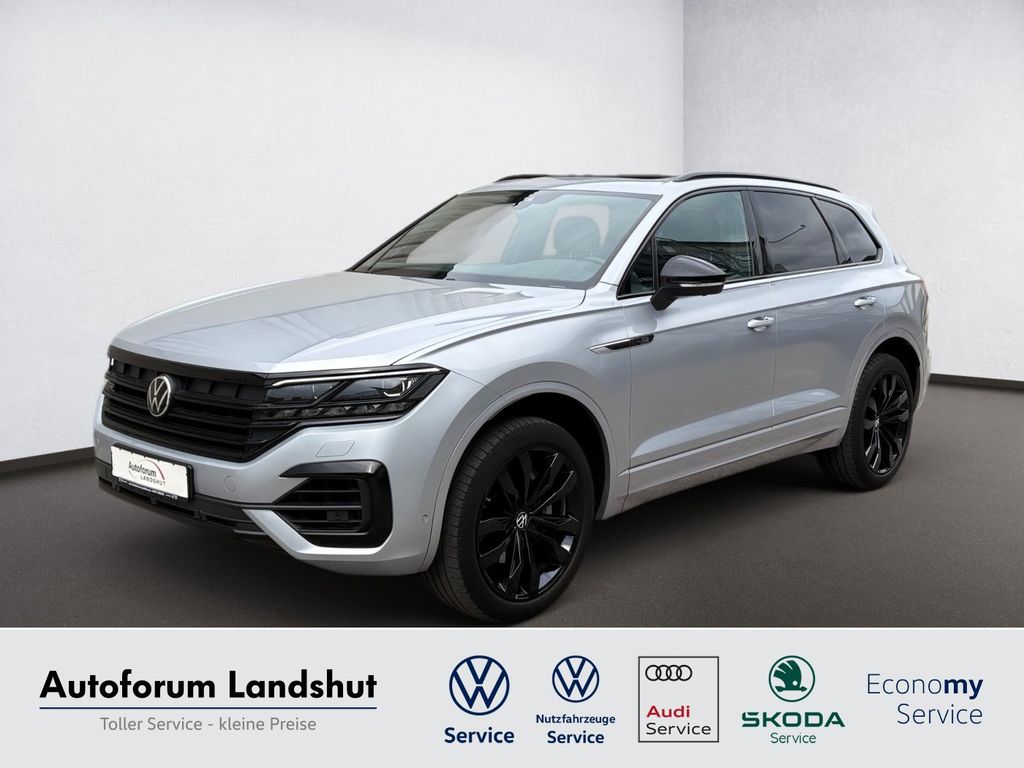 Volkswagen Touareg 2022 г. Серебристый, пробег 38750 км
