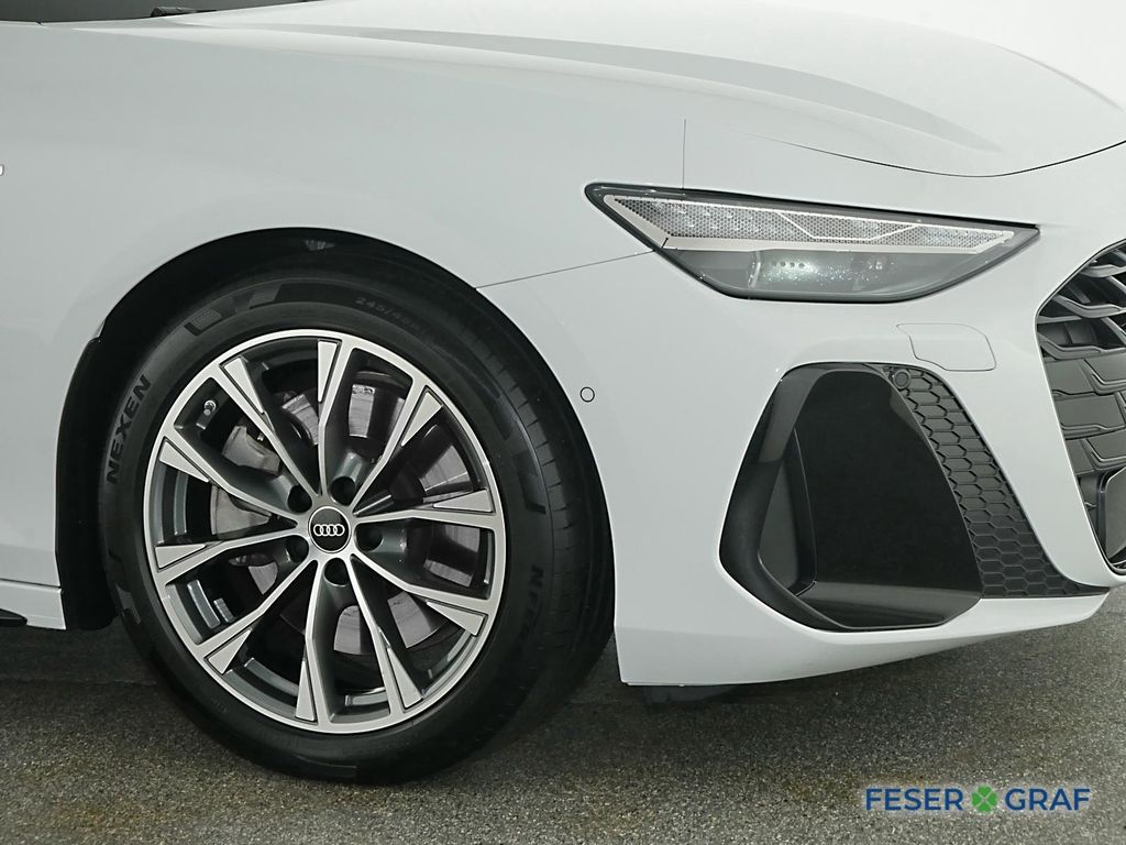 Audi A6 2025 г. Белый, пробег 16176 км