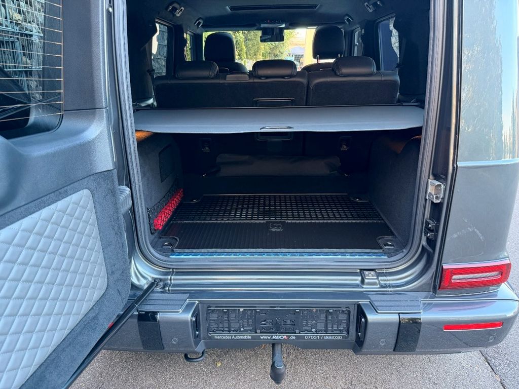 Mercedes-Benz G 500 2023 г. Серый, пробег 24175 км