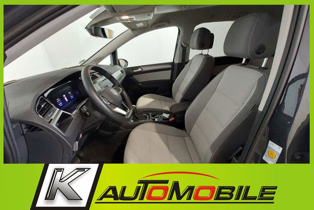 Volkswagen Touran 2025 г. Серый, пробег 26343 км