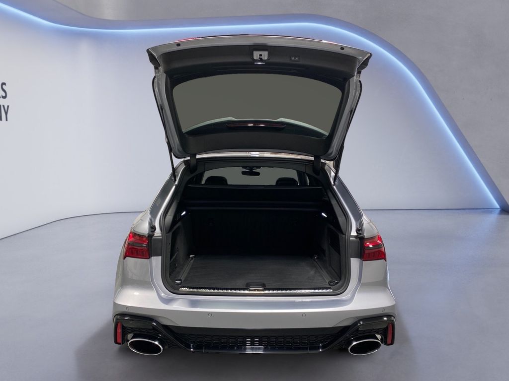 Audi RS6 2021 г. Серебристый, пробег 53460 км