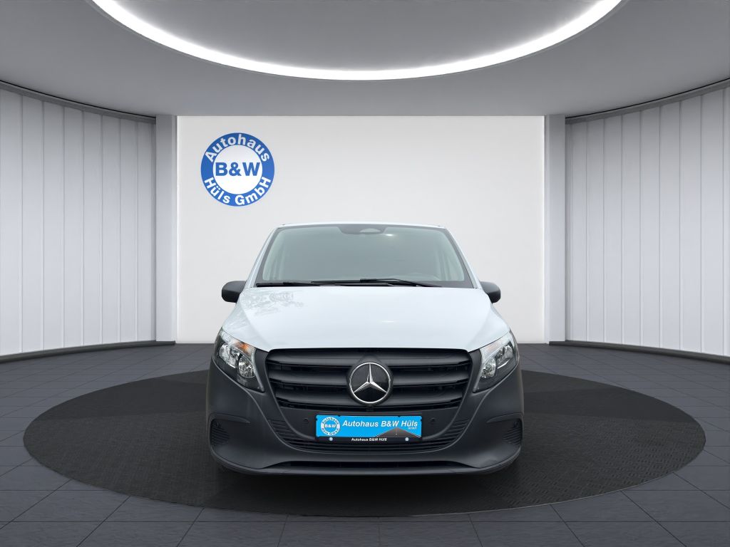 Mercedes-Benz Vito 2024 г. Белый, пробег 54859 км