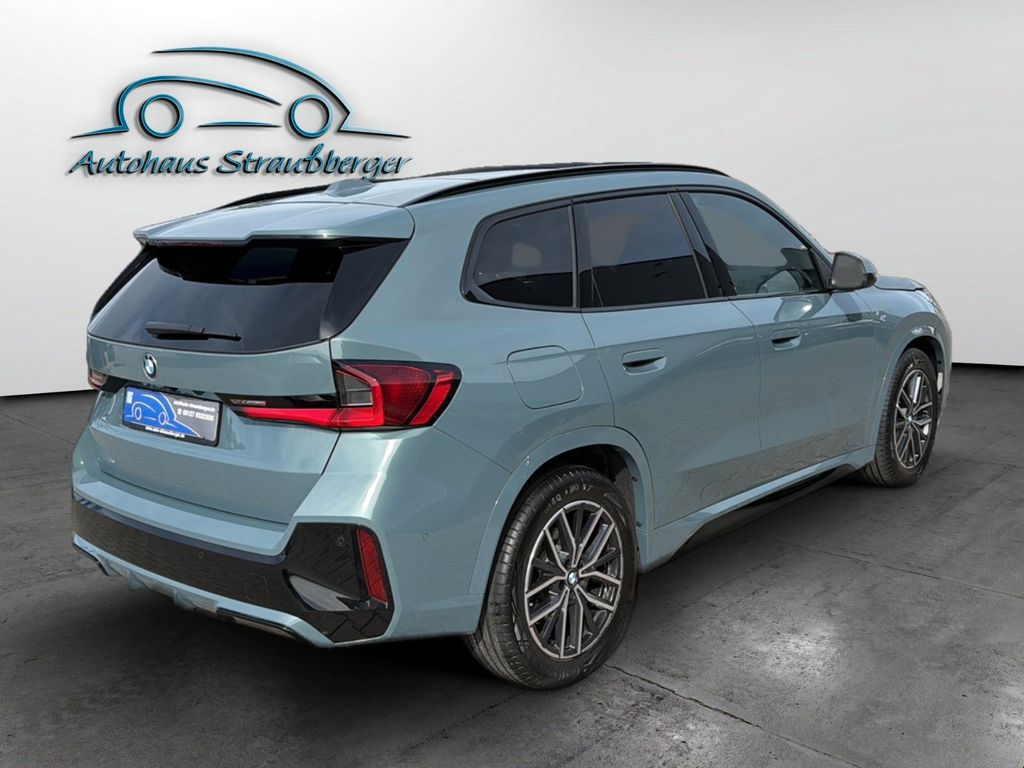 BMW X1 2025 г. Зелёный, пробег 54400 км