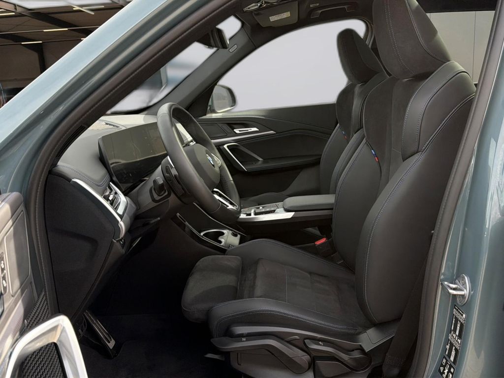 BMW X1 2025 г. Зелёный, пробег 54400 км