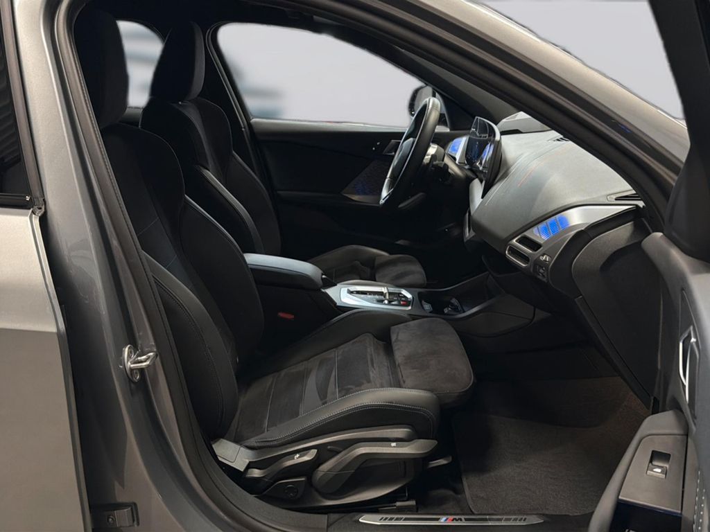 BMW 120 2025 г. Серый, пробег 42200 км