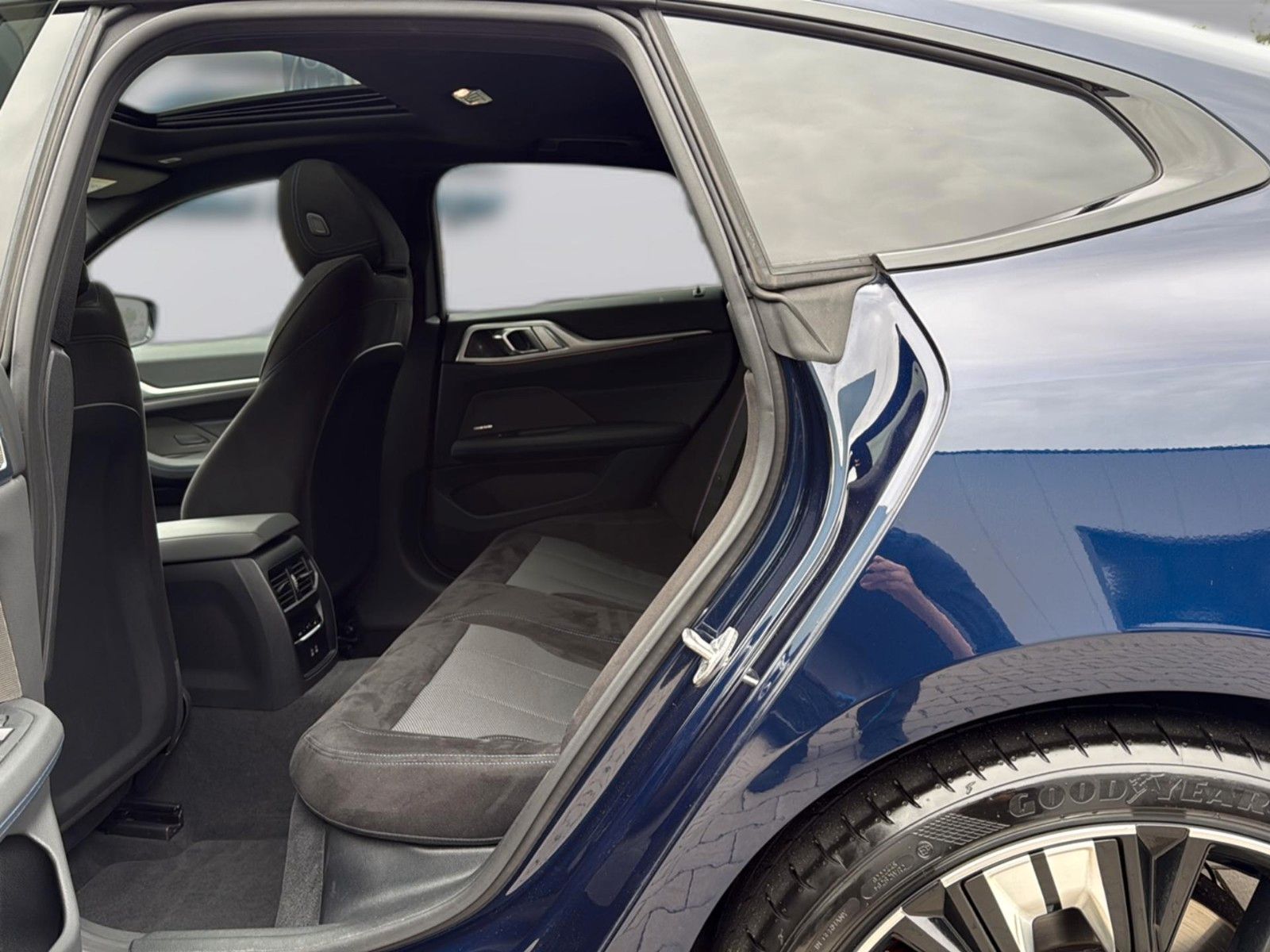 BMW 420 GRAN COUPÉ 2025 г. Синий, пробег 41800 км