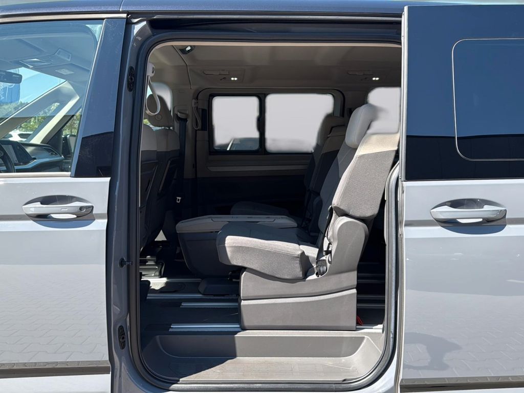 Volkswagen T7 MULTIVAN 2024 г. Серый, пробег 56700 км