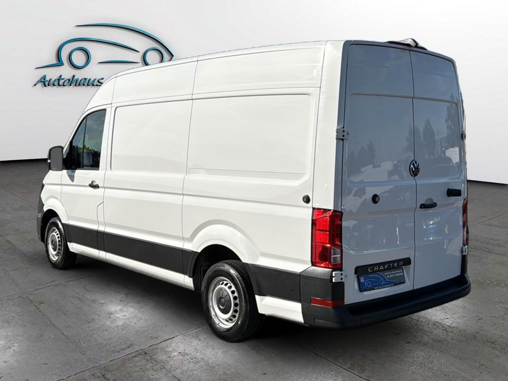 Volkswagen CRAFTER 2025 г. Белый, пробег 37800 км