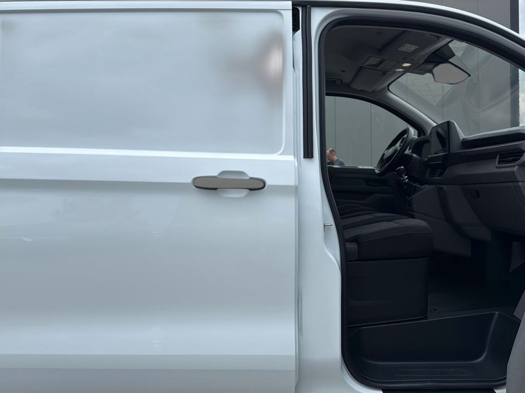 Volkswagen T7 TRANSPORTER 2025 г. Белый, пробег 43900 км