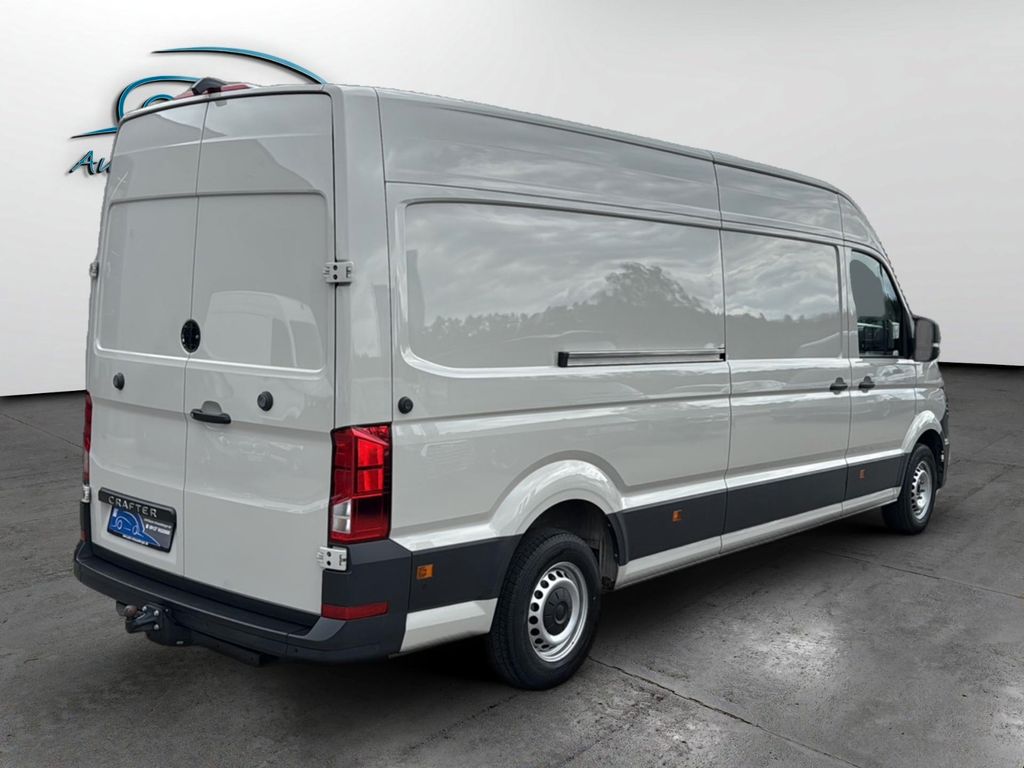 Volkswagen CRAFTER 2025 г. Серый, пробег 39700 км