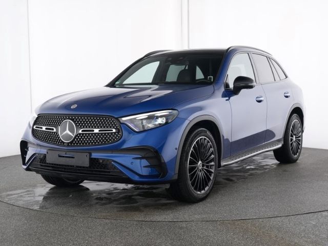 Mercedes-Benz GLC 300 2025 г. Синий, пробег 25000 км