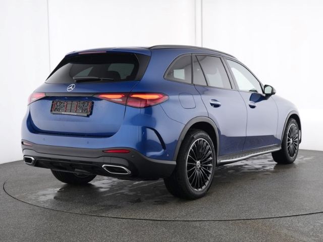 Mercedes-Benz GLC 300 2025 г. Синий, пробег 25000 км