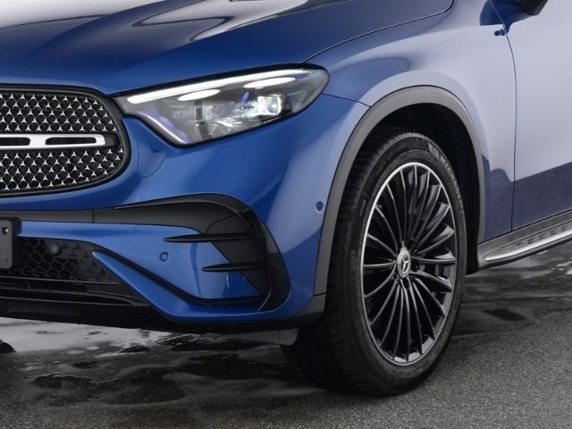 Mercedes-Benz GLC 300 2025 г. Синий, пробег 25000 км