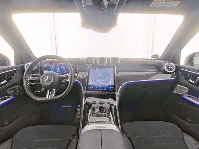 Mercedes-Benz GLC 300 2025 г. Синий, пробег 25000 км