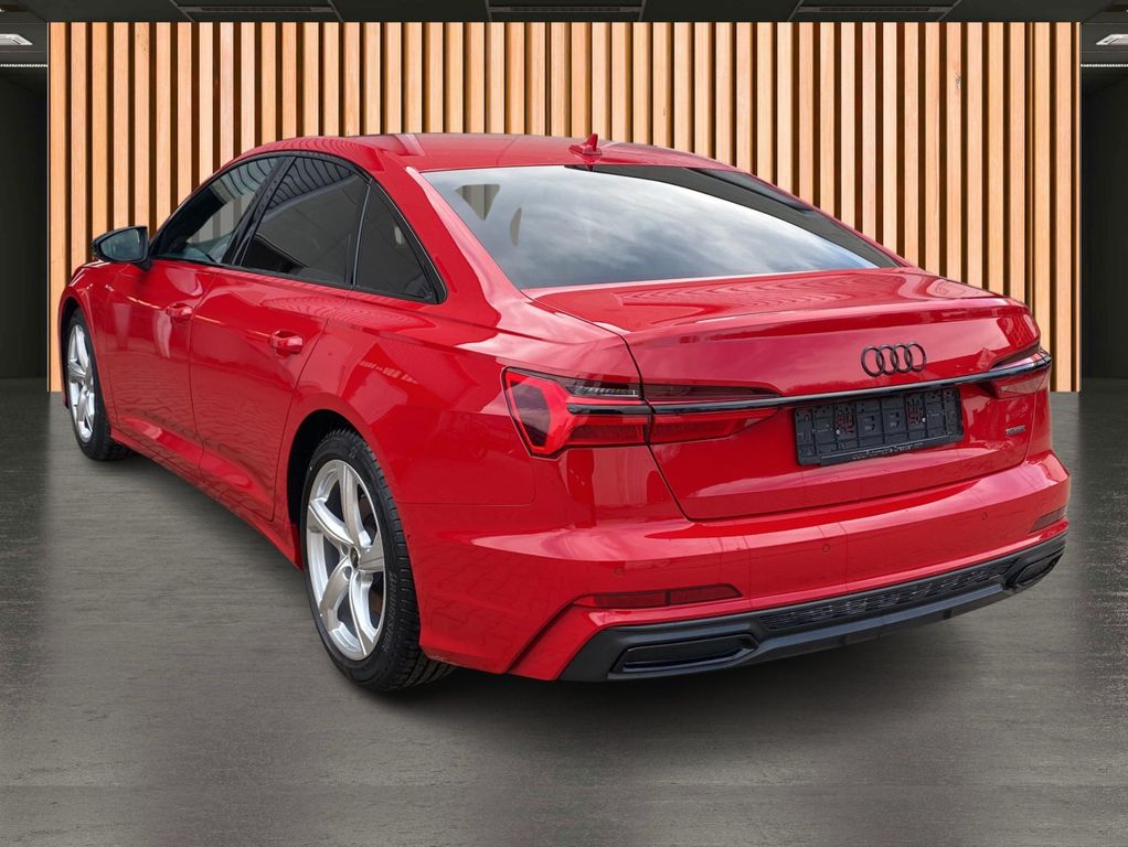 Audi A6 2023 г. Красный, пробег 43625 км