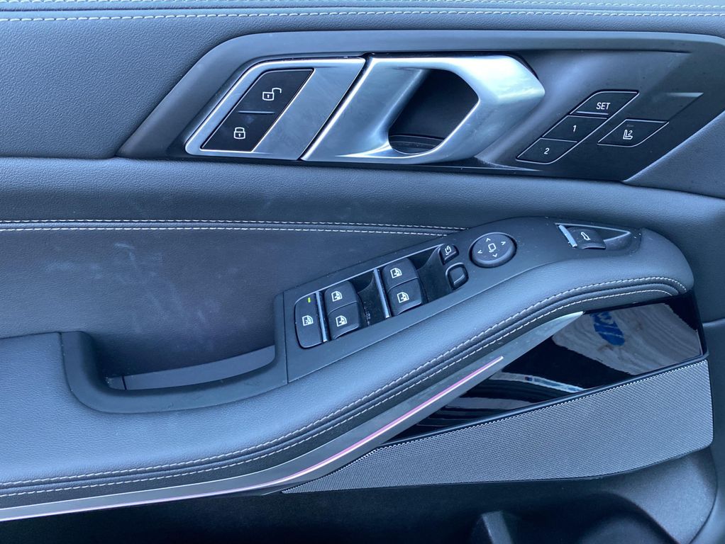 BMW X5 M60 2025 г. Серый, пробег 28900 км