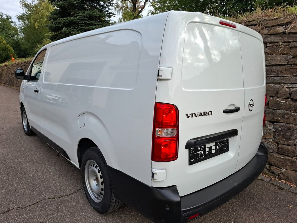 Opel Vivaro 2021 г. Белый, пробег 53000 км